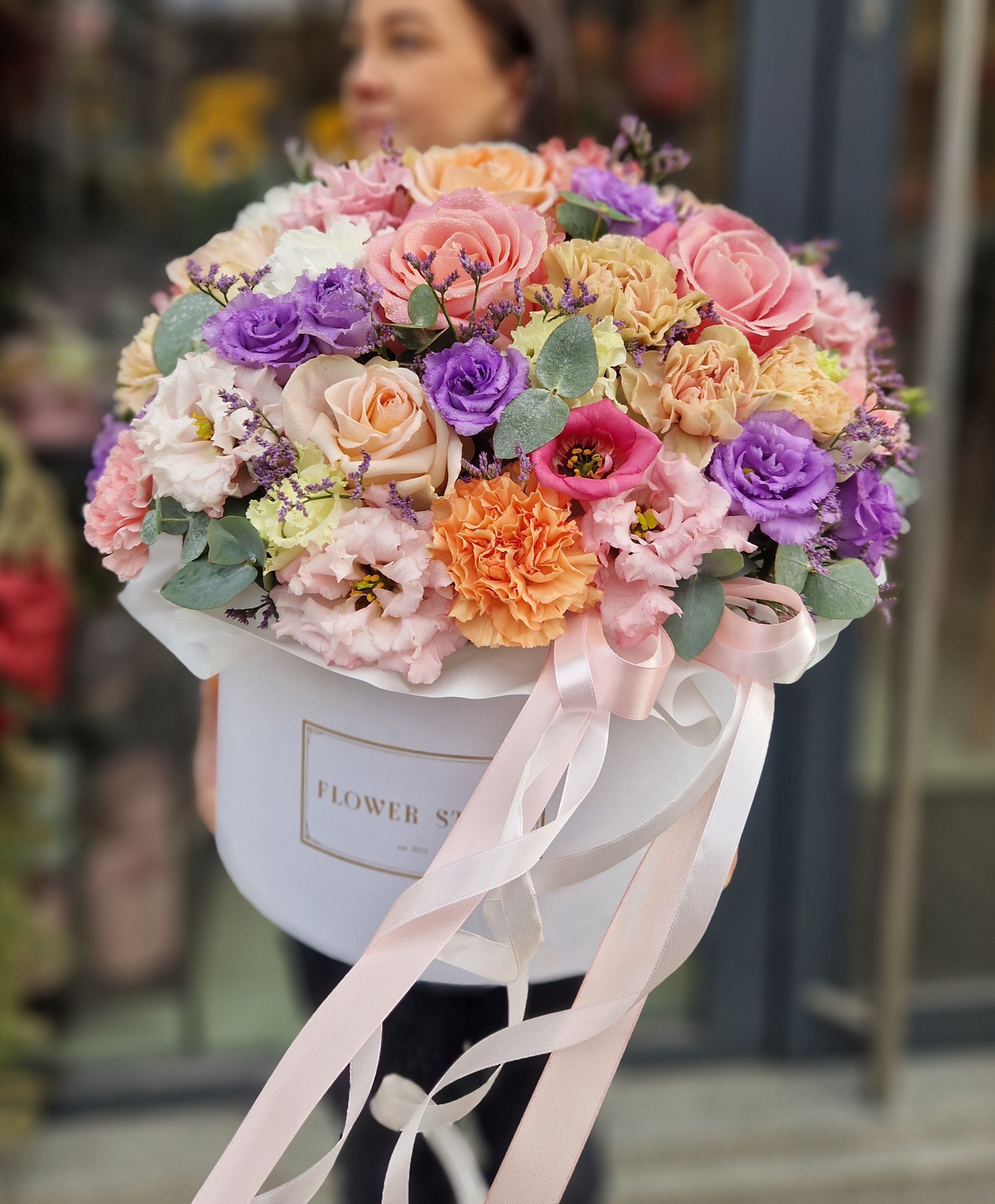 Dostawa kwiatów w Warszawie – jak wybrać najlepszą kwiaciarnię online?