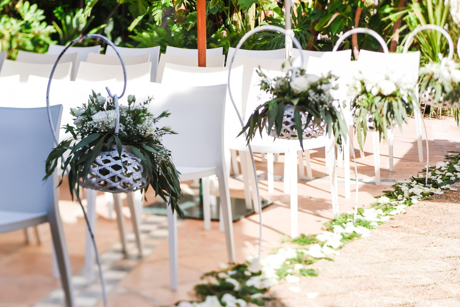 Ile kosztują kwiaty na wesele i salę weselną?