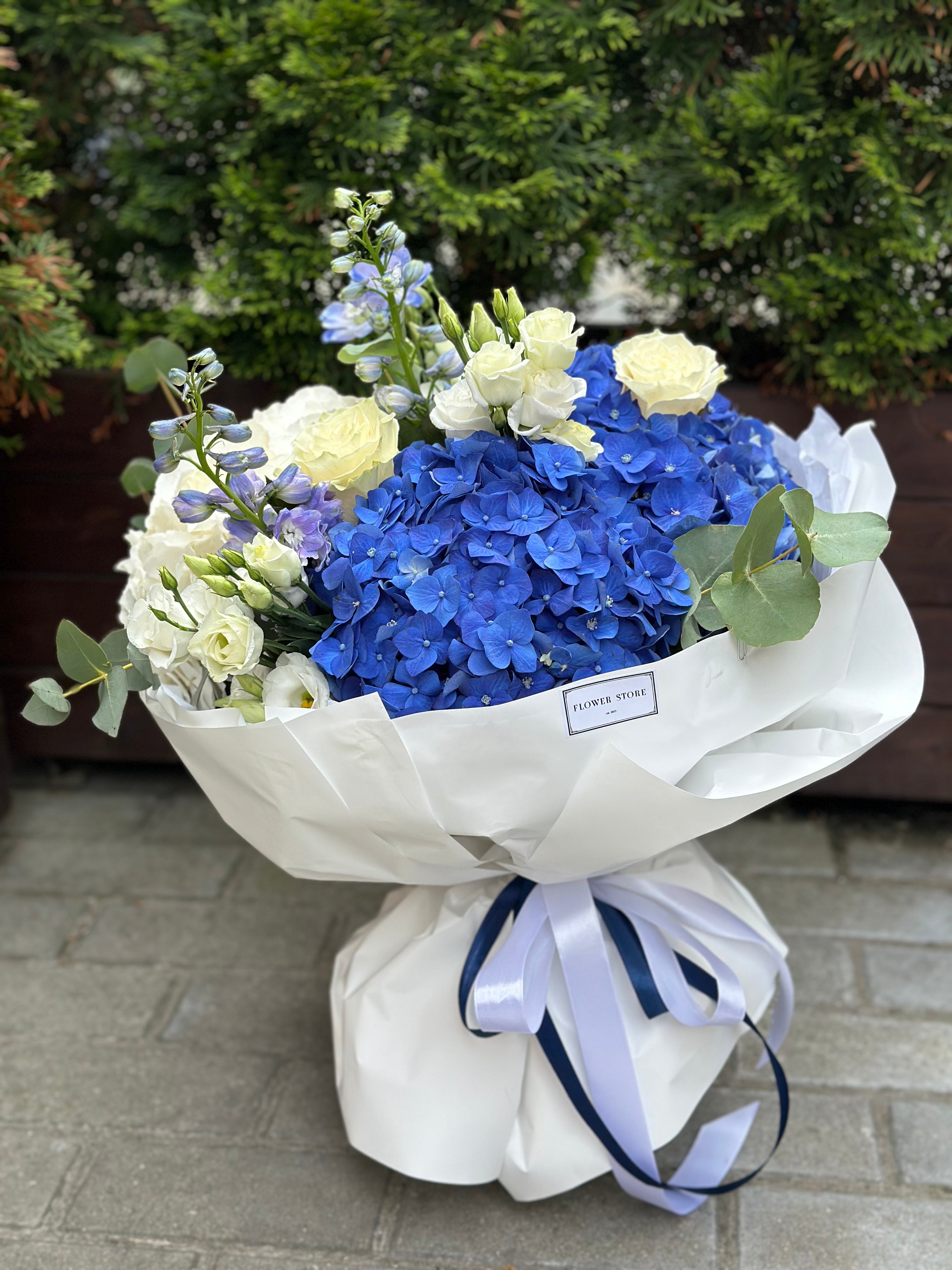 Bukiet kwiatów Blue Royal