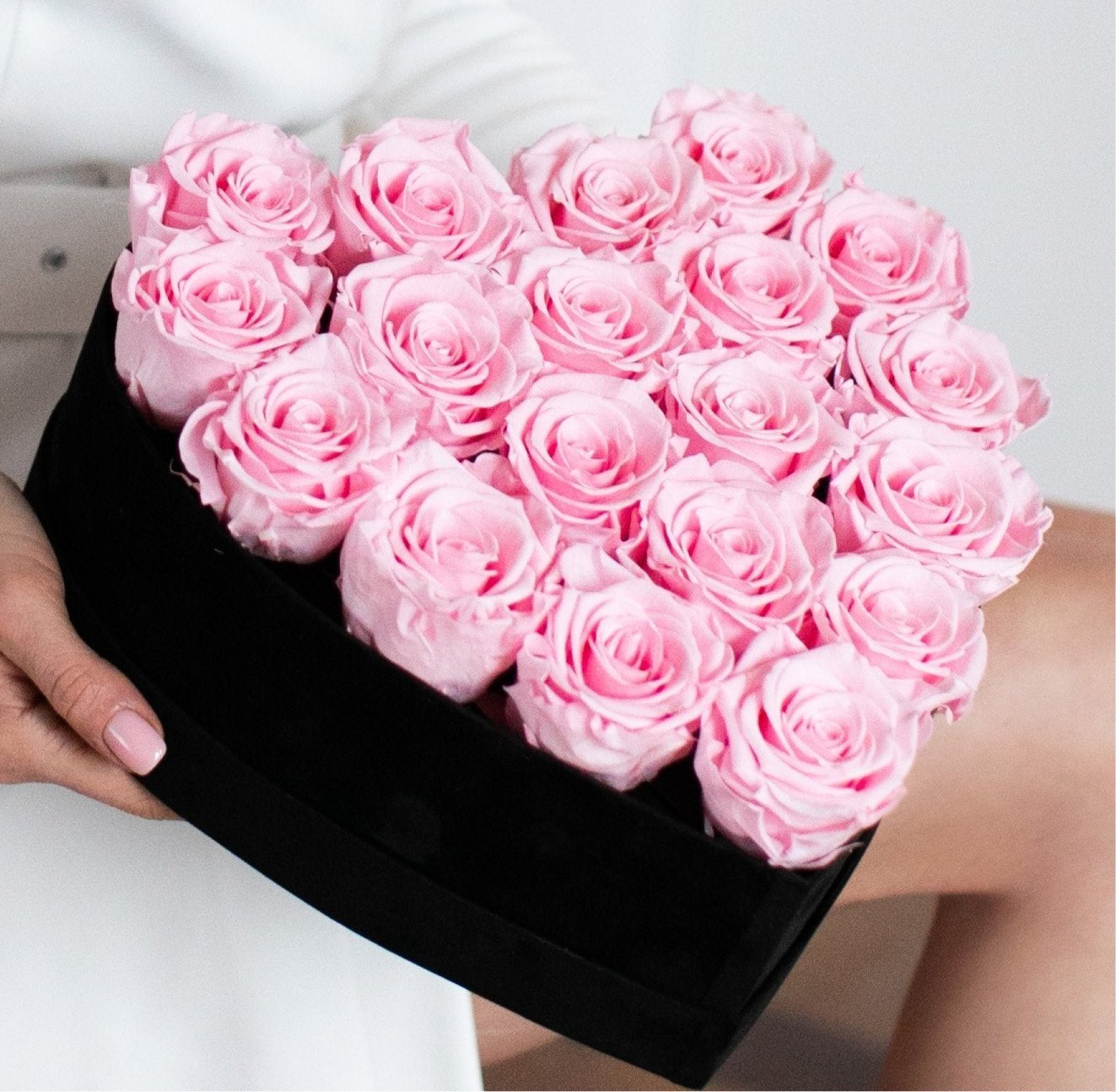 SERCE PREMIUM Z RÓŻOWYMI WIECZNYMI RÓŻAMI - FLOKOWANY FLOWERBOX - kwiaty Flower Store Warszawa