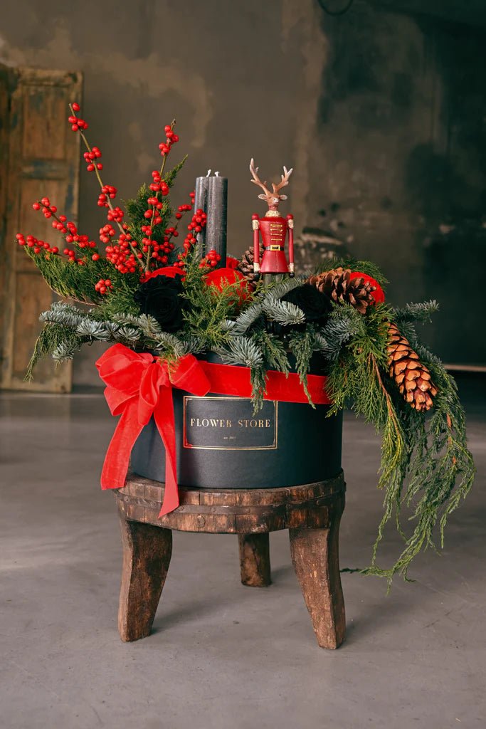 Pre-order Zestaw prezentowy jedwabna apaszka Spadiora "Fauna" i Grande box Strażnik Świąt