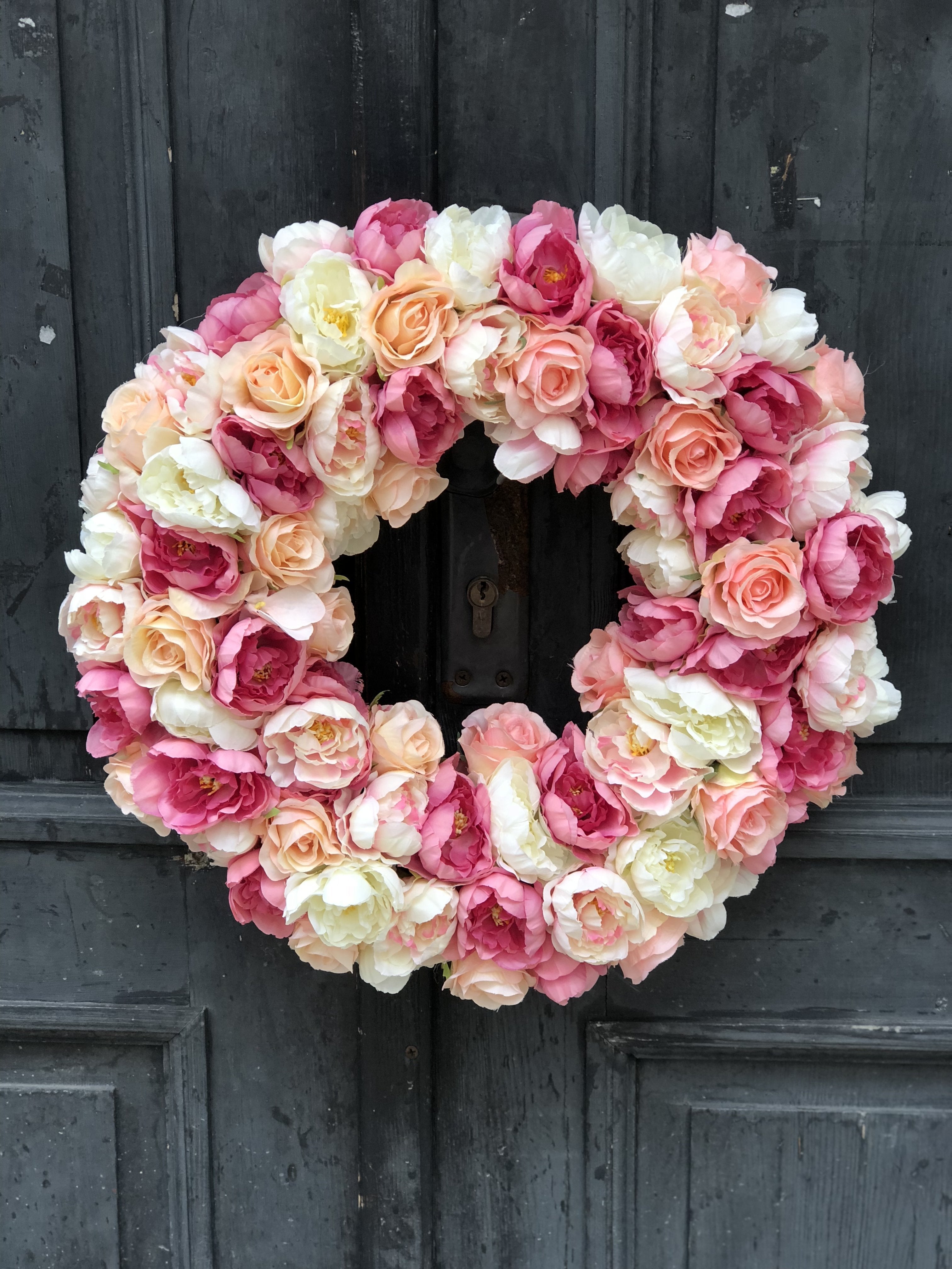 Door wreath - Morel -pink composition - artificial flowers